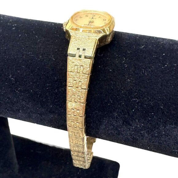 Vintage Bulova Watch Women 16mm Gold Tone Dial 1983 NEEDS New Battery 6.5" - Picture 4 of 7